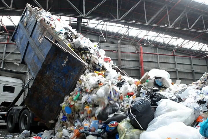 HERGESTELLT IN EUROPA, AUSGELEGT AUF LANGLEBIGKEIT UND PROBLEMLOSE REPARATUR