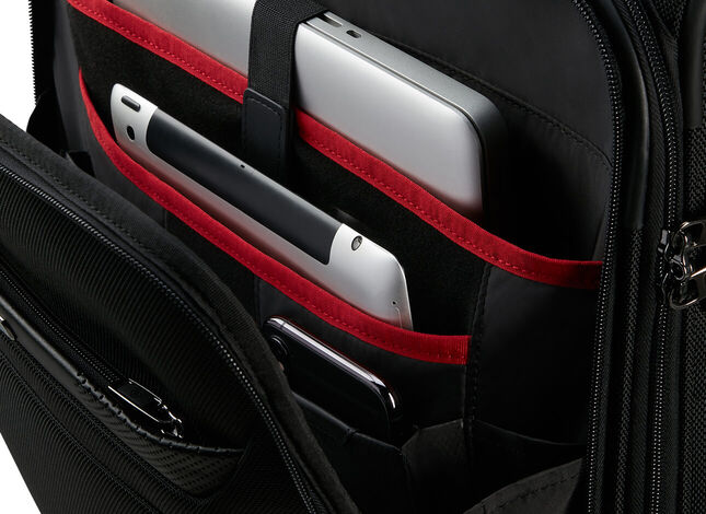 Fronttasche mit Laptopfach