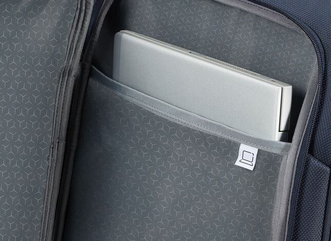 Fronttasche mit Laptopfach