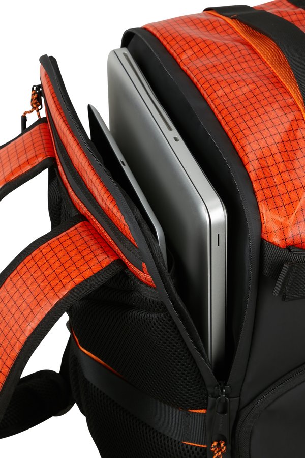 Samsonite Outtrax Underseat Backpack M  Tangerine Red