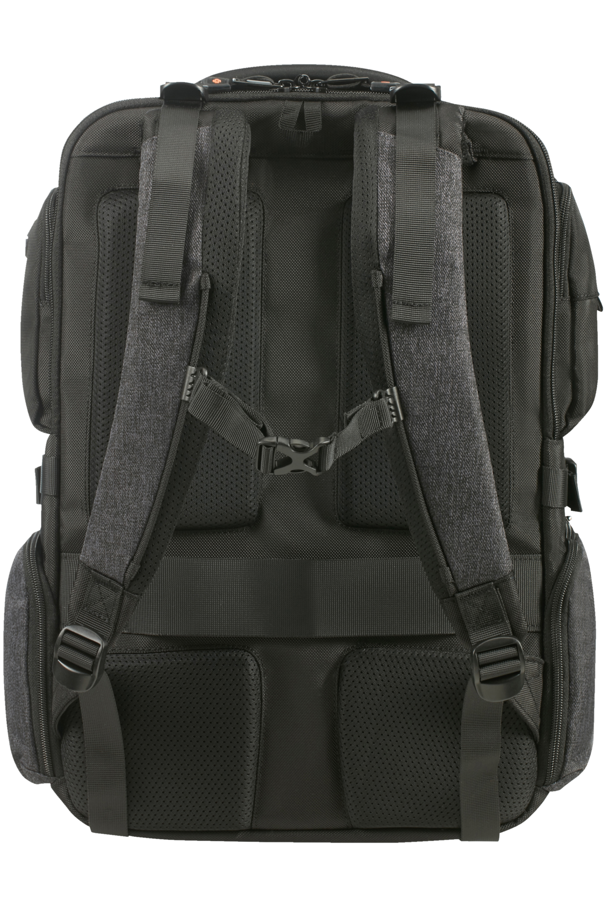 laptop backpack with sternum strap