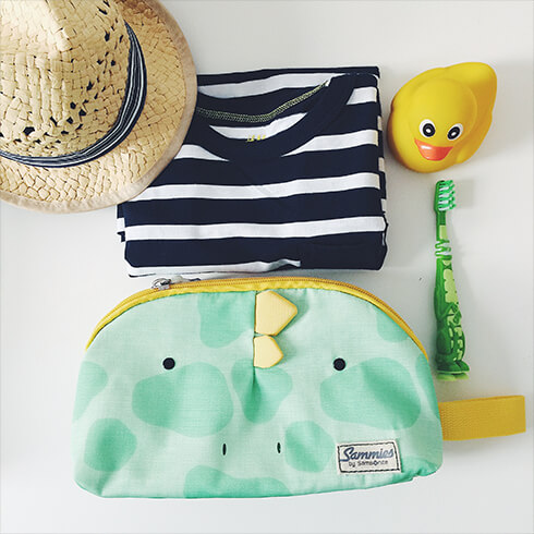 Diese kleinen Happy Sammies-Taschen sind unglaublich vielseitig und können als Kulturbeutel oder Stiftebox verwendet werden.